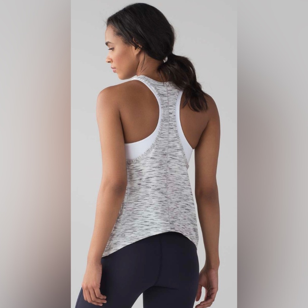 Lululemon Train Times Tank, Tiger Space Dye Black White, size 4